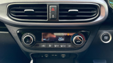 Hyundai i10 1.2 [79] Premium 5dr Auto [Nav] Petrol Hatchback